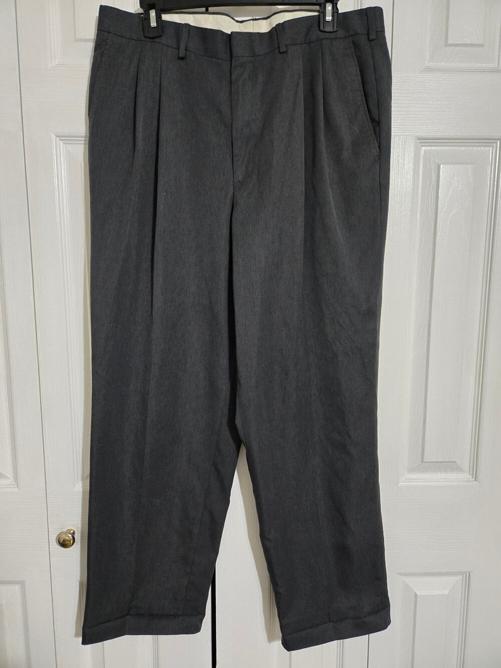 Farah size 36wx29 men's dress pants